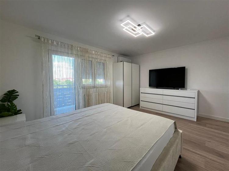 Garsonieră decomandată, mobilată în Central