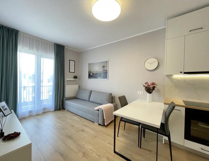 Apartament cu 2 camere semidecomandat, mobilat în Florești
