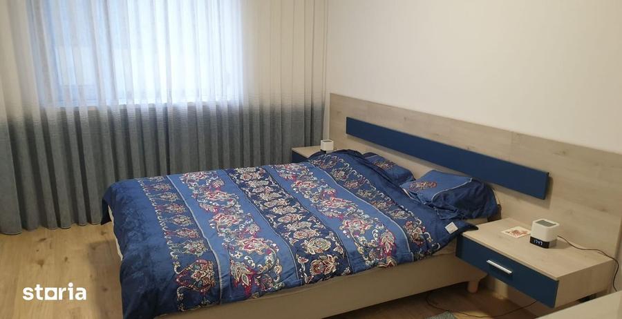 Apartament cu 3 camere, mobilat în Băneasa
