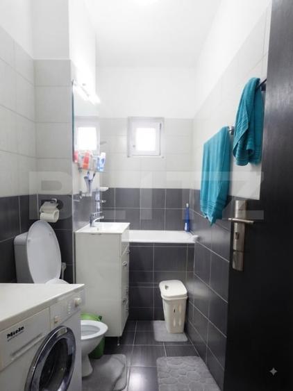 Apartament cu 3 camere semidecomandat, mobilat în Lipovei