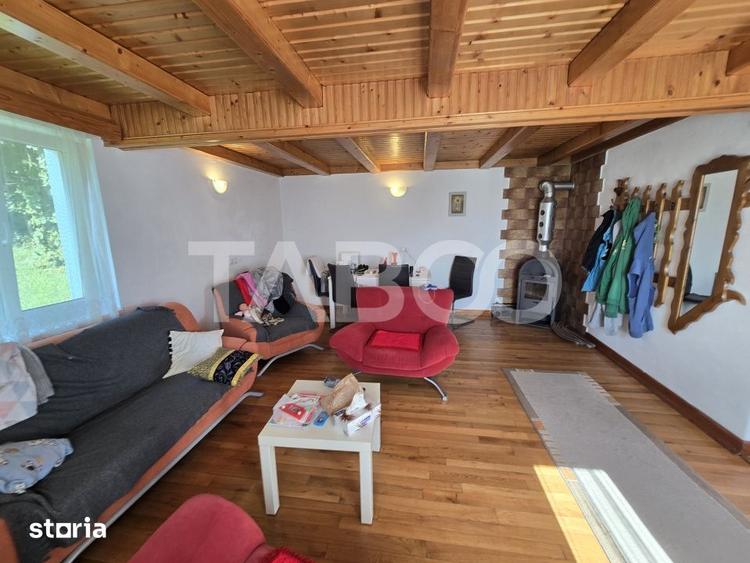 Casă cu 3 camere cu Teren 64 Mp în Sadu