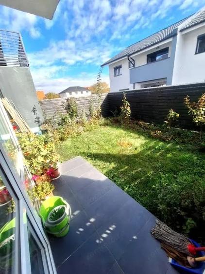 Casă cu 4 camere cu Teren 33 Mp în Central