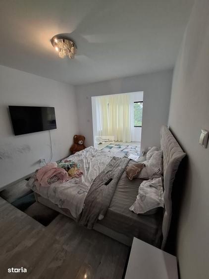 Casă cu 4 camere cu Teren 500 Mp în Milcovul