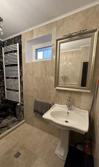 Apartament cu 3 camere decomandat, mobilat în Herăstrău