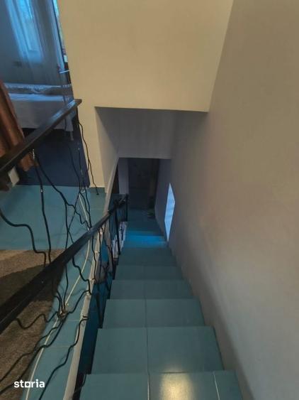 Casă cu 3 camere cu Teren 400 Mp în Central