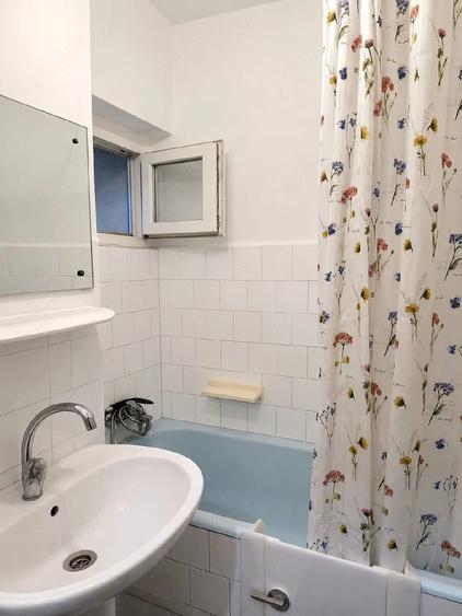 Apartament cu 3 camere decomandat, mobilat în Drumul Taberei