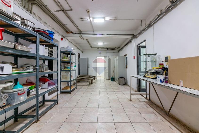 Birou, de 425 mp, în Berceni
