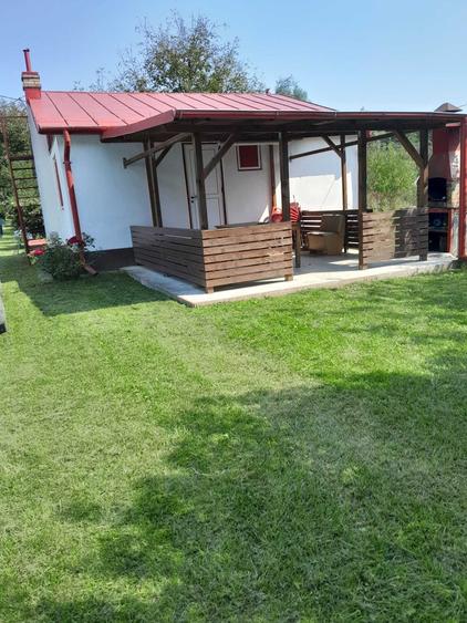 Casă cu 2 camere în Vâlcănești