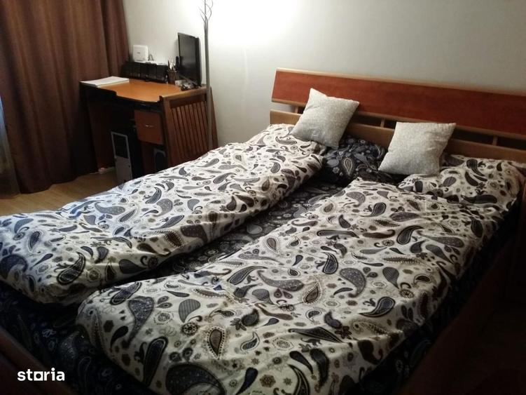 Apartament cu 3 camere în Crângași