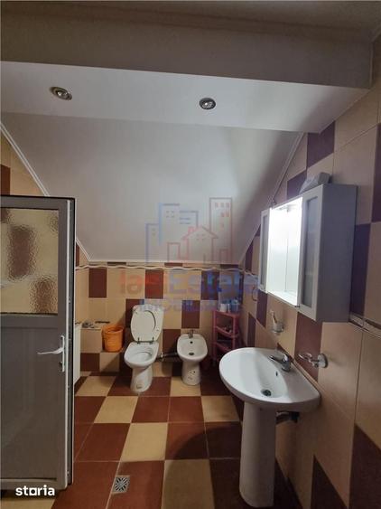 Casă cu 5 camere cu Teren 800 Mp în Miroslava