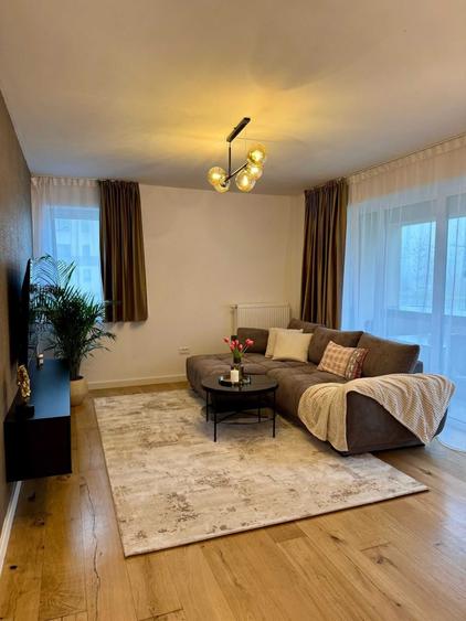 Apartament cu 2 camere decomandat în Exterior Vest