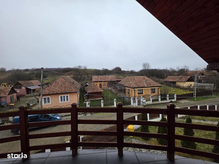 Casă cu 4 camere în Cerghid