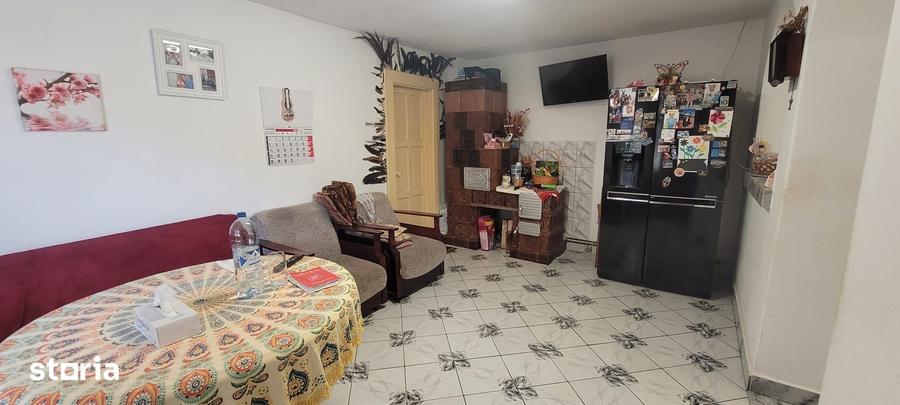 Casă cu 3 camere nedecomandat cu Teren 1753 Mp în Prejmer