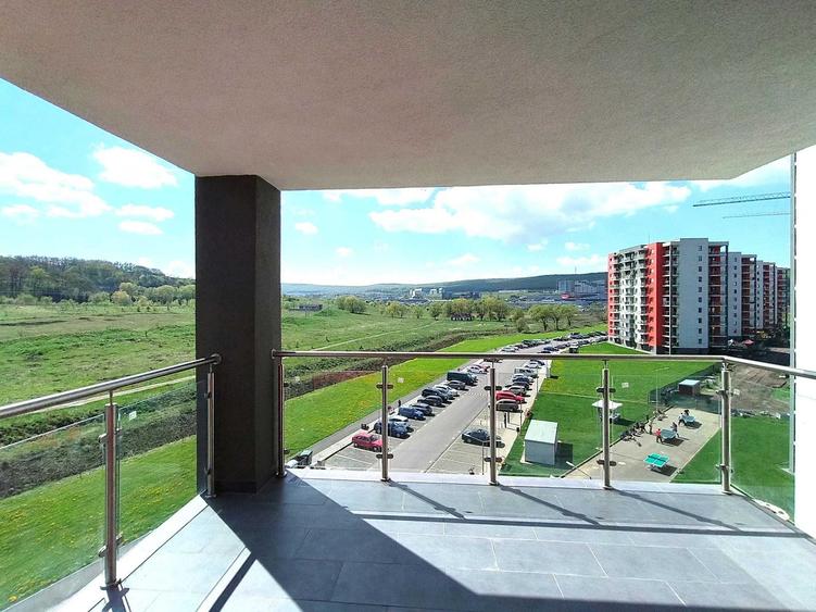 Apartament cu 2 camere decomandat în Tudor
