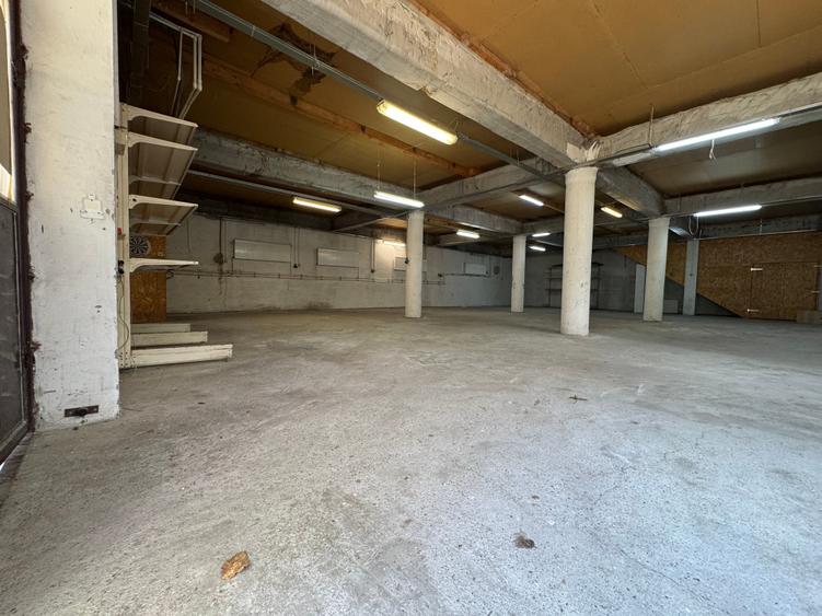 Spațiu industrial, de 260 mp, în Giulești