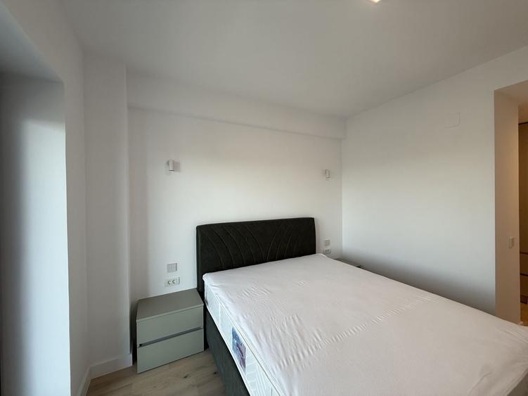 Apartament cu 2 camere decomandat în Străulești