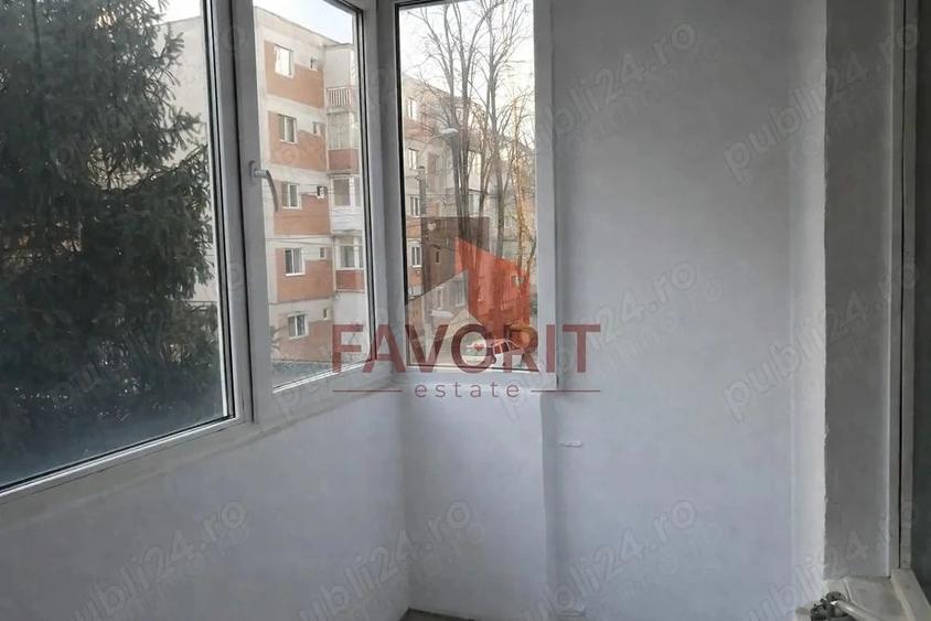 Garsonieră decomandată în Aradului