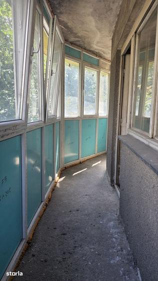 Apartament cu 2 camere decomandat în Gara de Nord