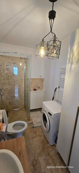Casă individuală cu 2 camere cu Teren 680 Mp în Central
