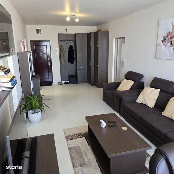 Apartament cu 2 camere nedecomandat în Romanilor