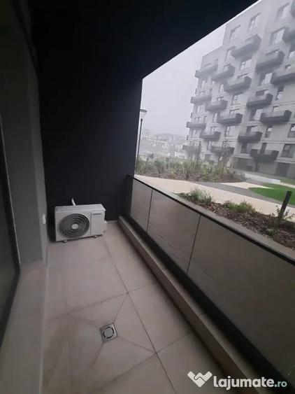 Garsonieră decomandată în Nord