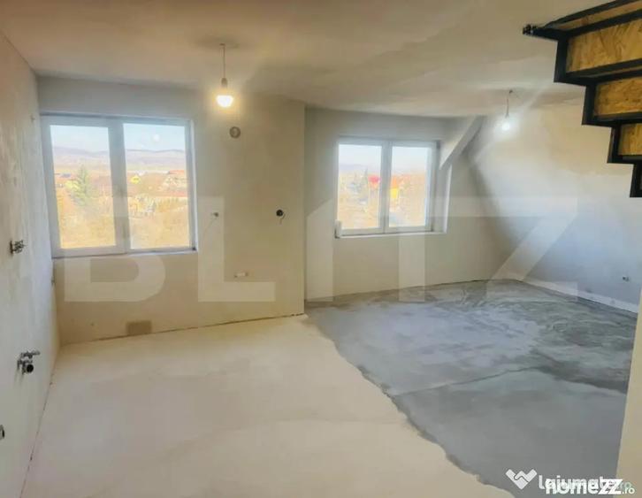 Apartament cu 3 camere decomandat în Sângeorgiu de Mureș