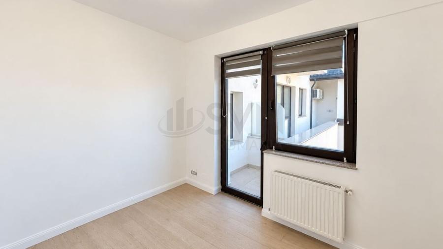 Apartament cu 4 camere decomandat în Dorobanți