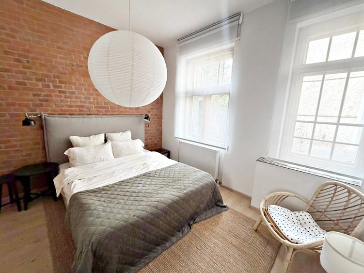 Apartament central de inchiriat in Oradea, la curte - 4