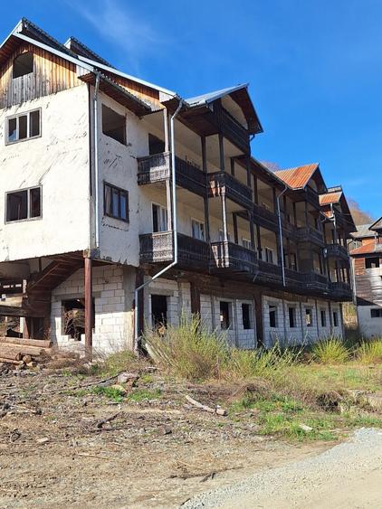 Spațiu comercial, de 3,062 mp, în Șanț