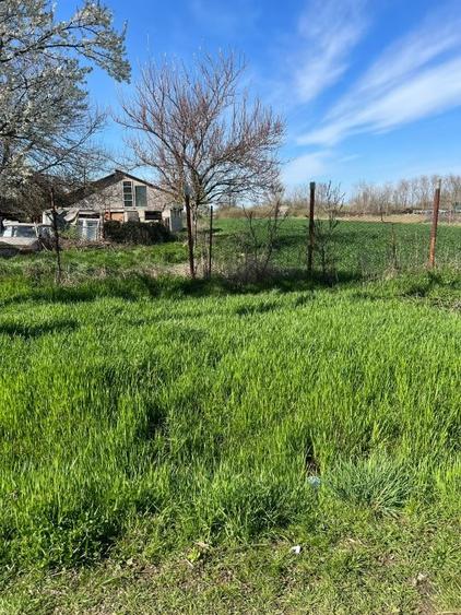 Casă individuală cu 2 camere cu Teren 2000 Mp în Ghilad