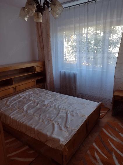 Apartament cu 2 camere semidecomandat în Aradului