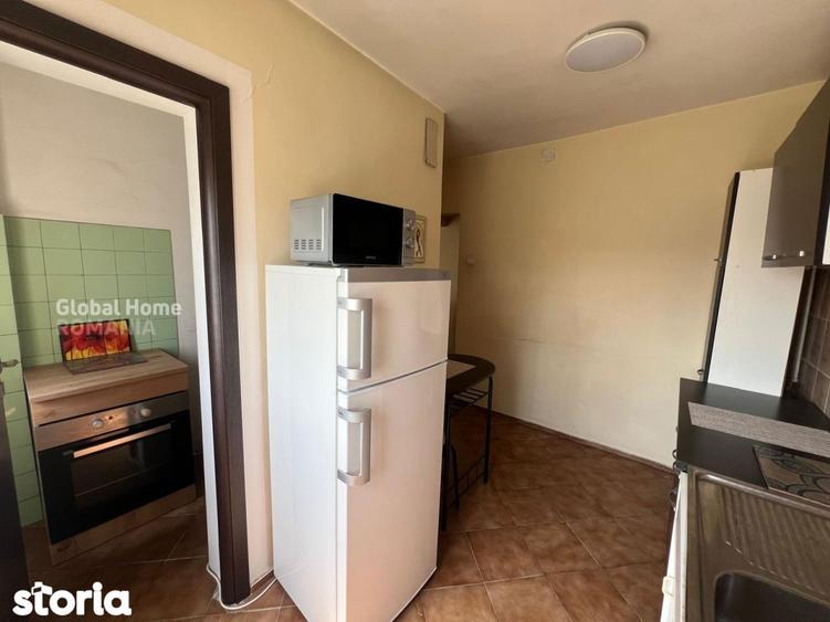 Apartament cu 2 camere semidecomandat, mobilat în Decebal