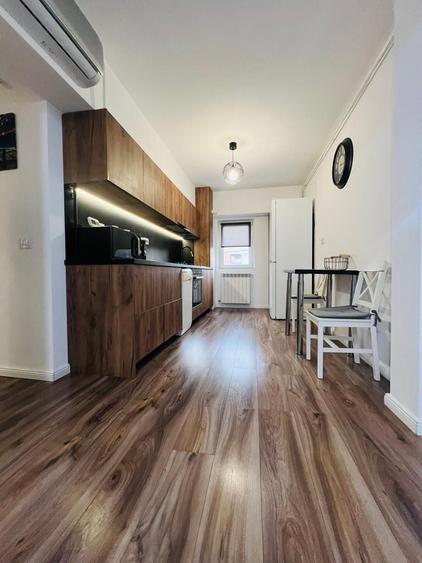 Apartament cu 3 camere decomandat în Alexandru cel Bun
