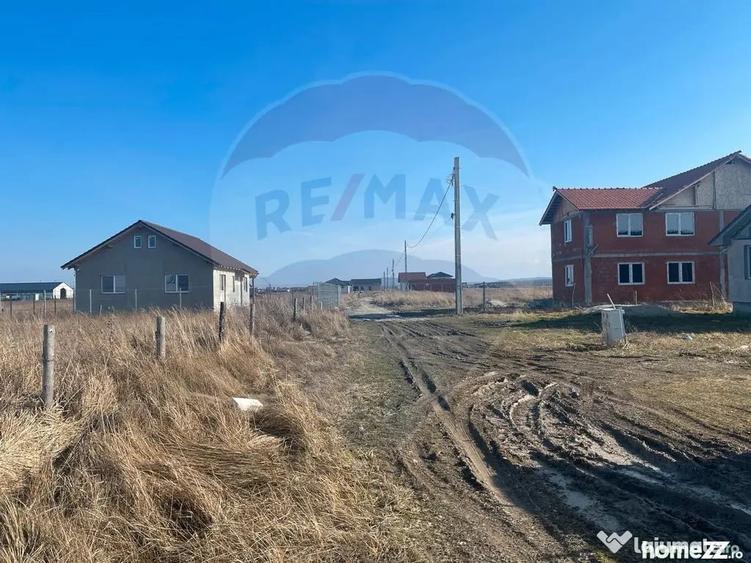 Teren de 1632 mp, în Cihei