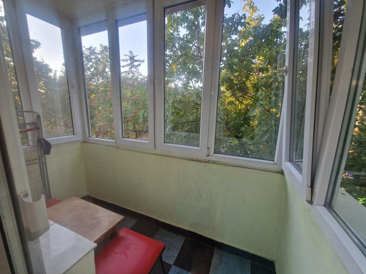 Apartament cu 2 camere semidecomandat în Medicină