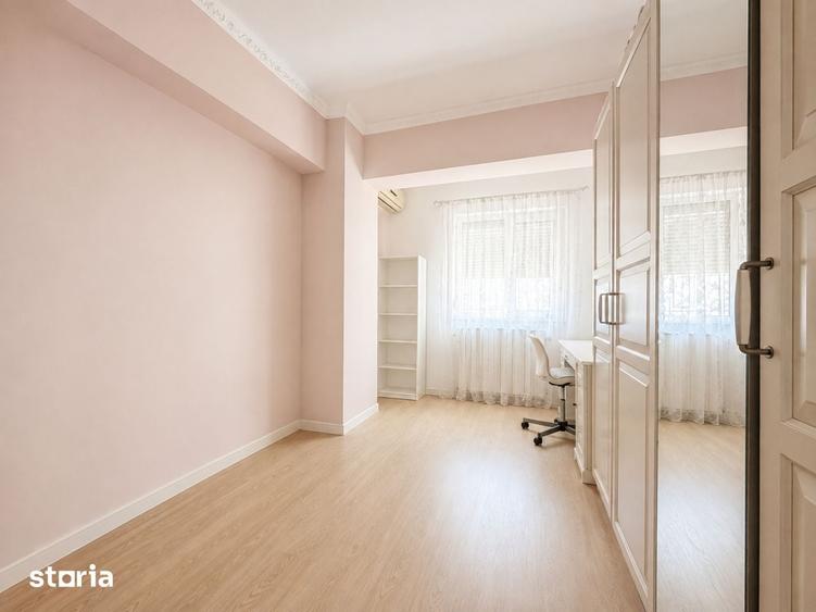 Apartament cu 4 camere în Tomis Nord