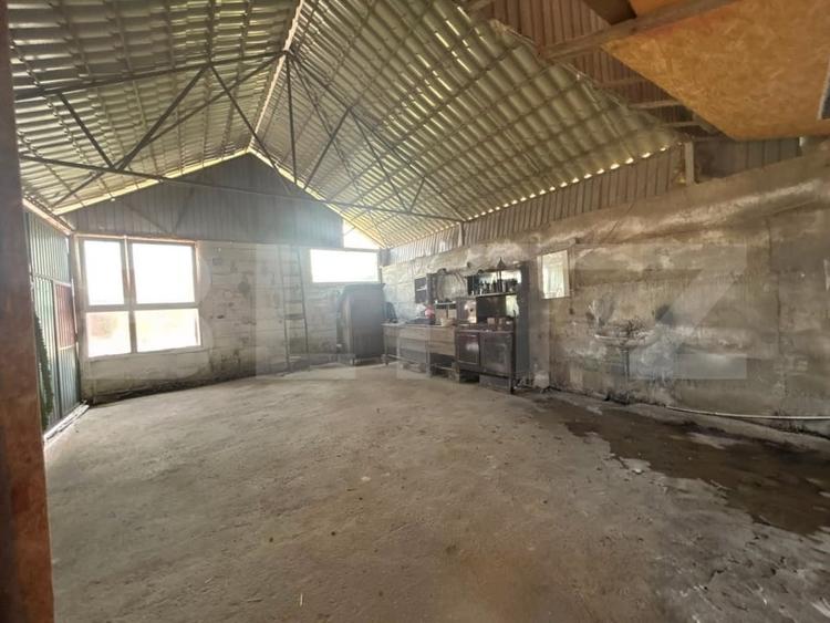 Casă individuală cu 5 camere cu Canalizare în Sud-Vest