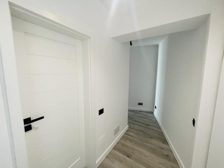 Apartament cu 3 camere semidecomandat, mobilat în Zorilor