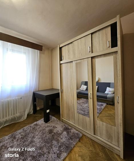Apartament cu 3 camere decomandat în Ultracentral