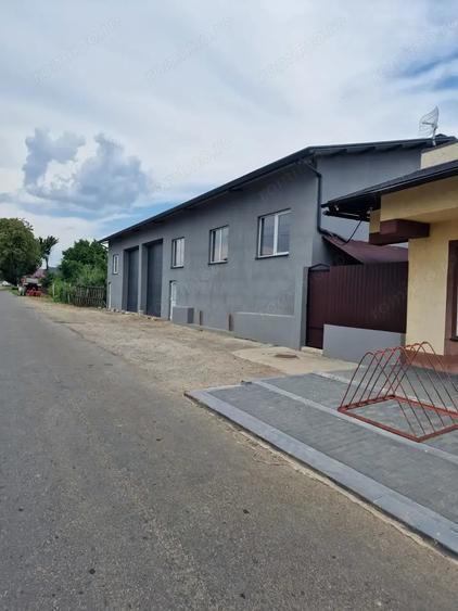Spațiu comercial, de 240 mp, în Stamate