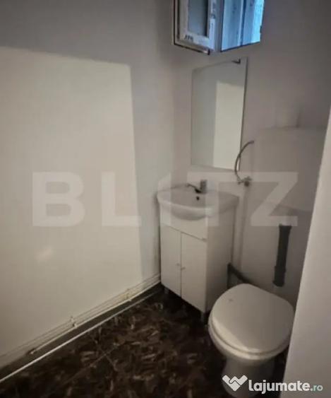 Casă cu 3 camere cu Teren 200 Mp în Central
