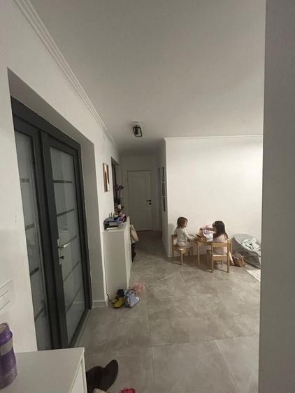 Casă cu 2 camere în Central