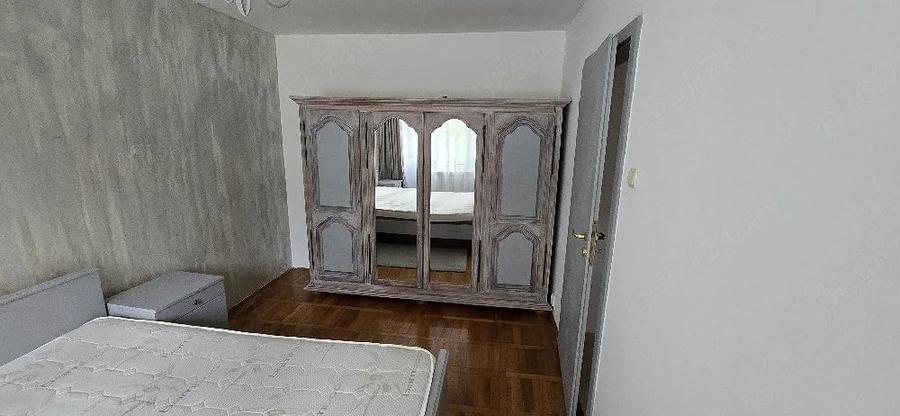 Apartament cu 2 camere semidecomandat în Take Ionescu