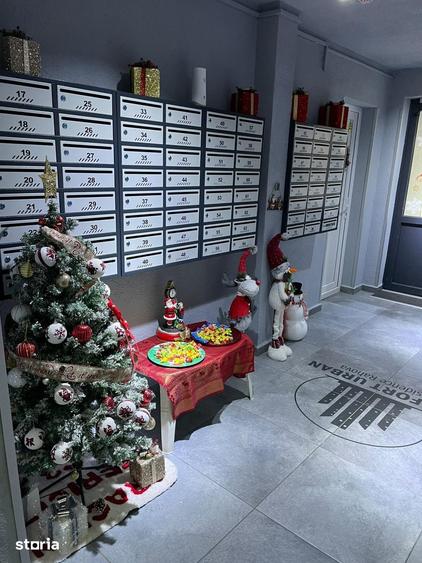 Apartament cu 3 camere decomandat în Rahova