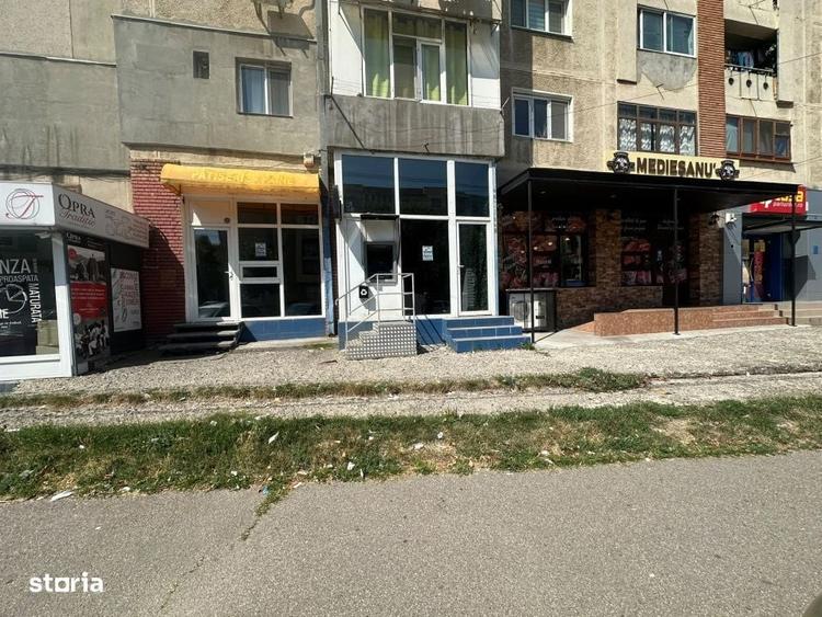 Spațiu comercial, de 38 mp, în Central