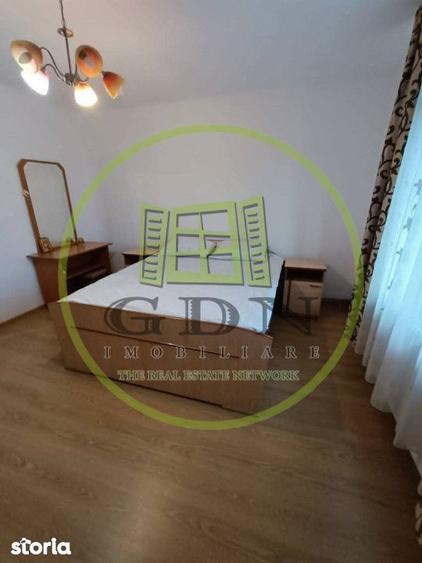 Casă cu 4 camere cu Teren 300 Mp în Central