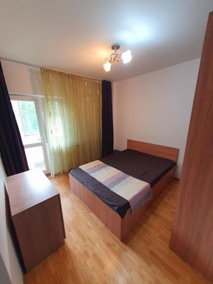 Apartament cu 2 camere decomandat în Runcu