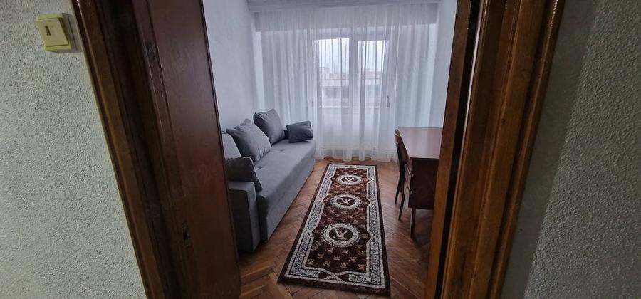 Apartament cu 3 camere decomandat în Tomis III