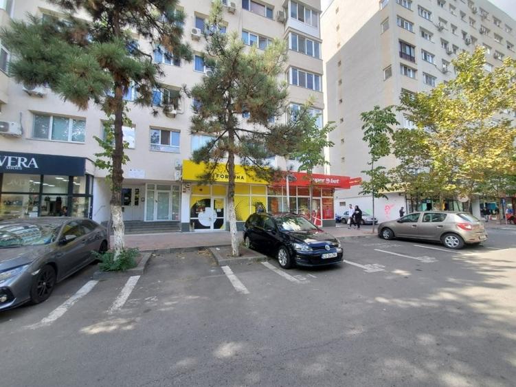 Spațiu comercial, de 110 mp, în Mihai Bravu
