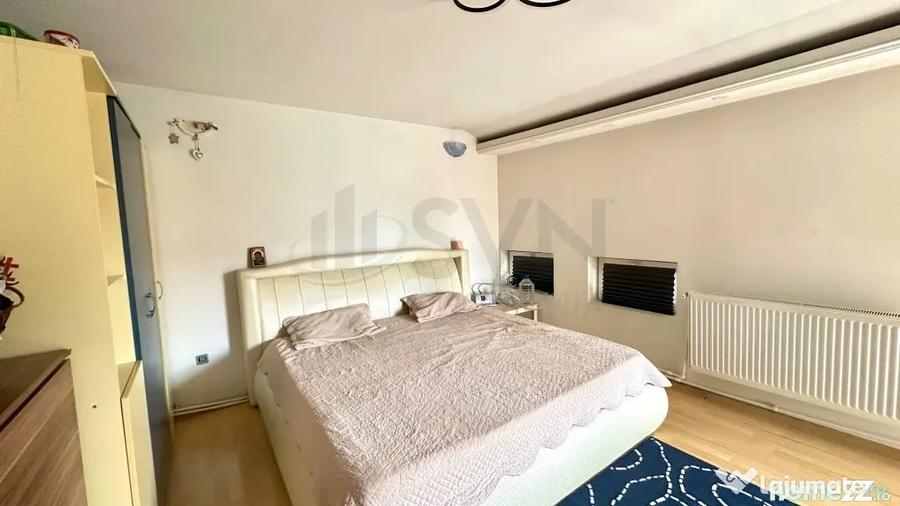 Casă cu 7 camere cu Teren 180 Mp în Vatra Luminoasă